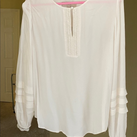 LOFT Tops - LOFT Cream Blouse